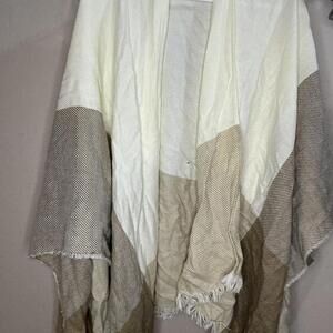 Aerosoles Women's Multi and Cream Other-top